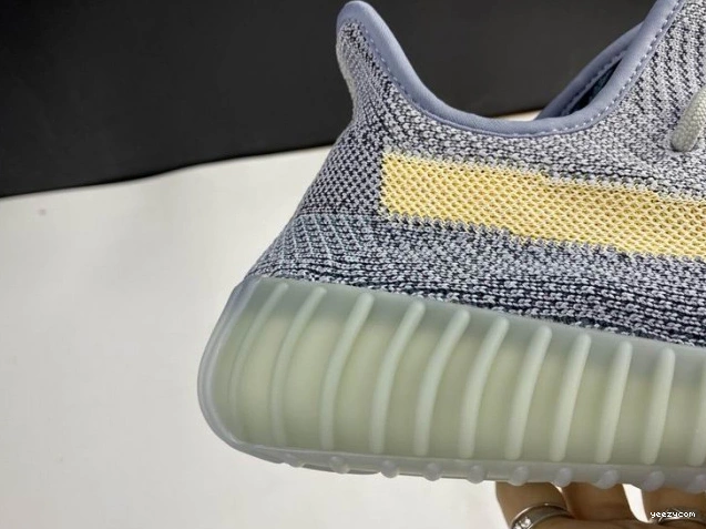 Blue GY7657 Boost Ash 350 V2 Yeezy Adidas 0913
